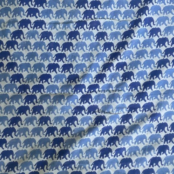 Roller Rabbit Queen Size Hathi Duvet Cover - Picture 3 of 4